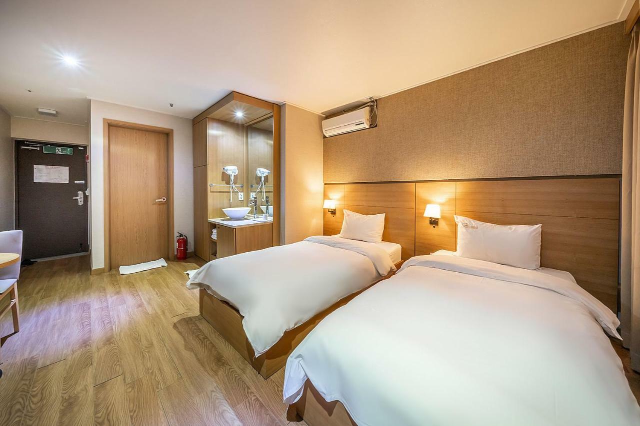 Stellamaris Hotel Wolmido Incheon Extérieur photo